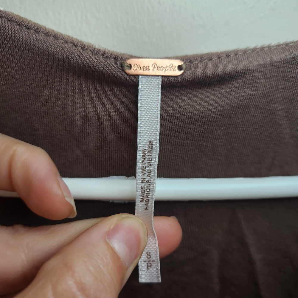 Women's Free People Crushed Velvet Top Sz Small - Picture 6 of 8